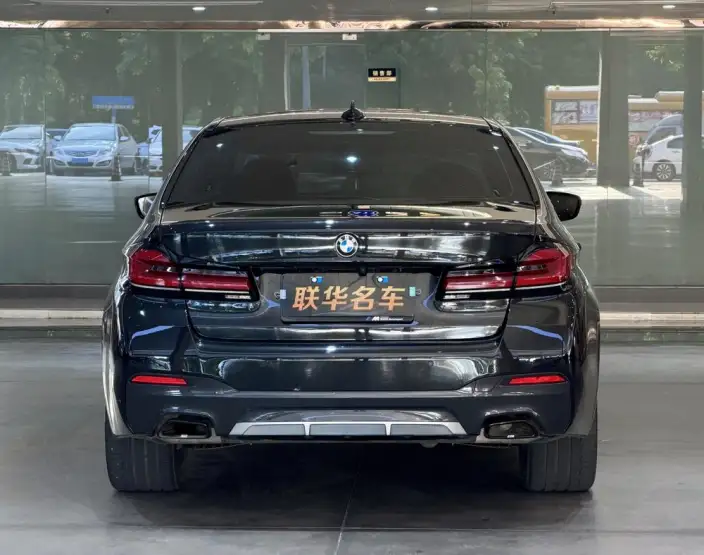 BMW 5 Series 2023 Model 530Li Exclusive Model M Sports Set – фото 4