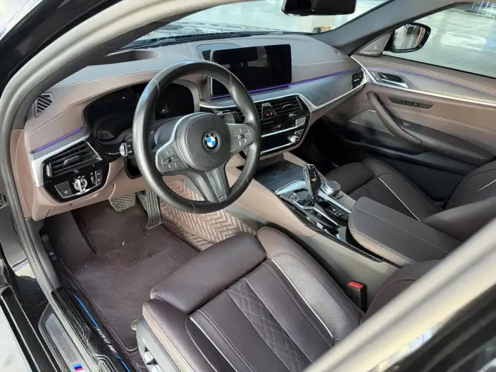 BMW 5 Series 2023 Model 530Li Exclusive Model M Sports Set – фото 6