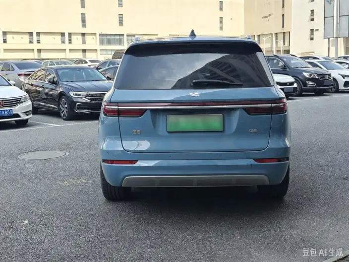 Li Auto ONE 2021 Model Extended Range 6 seat Edition – фото 5