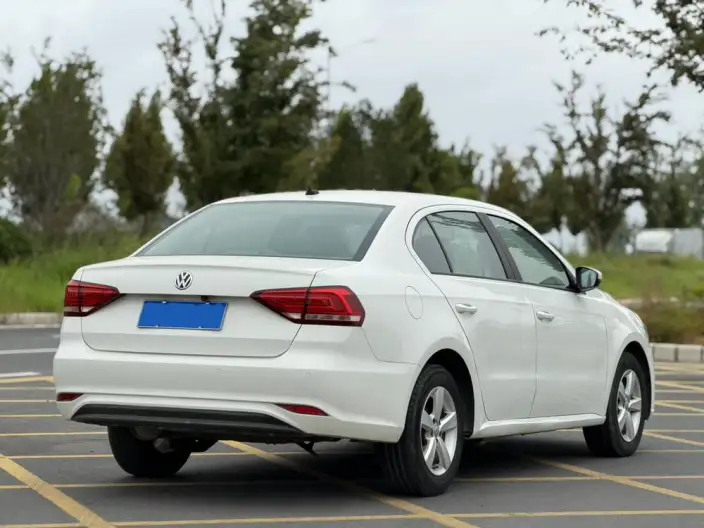 Volkswagen Lavida 2021 Model 1.5L Automatic Fashion edition – фото 6