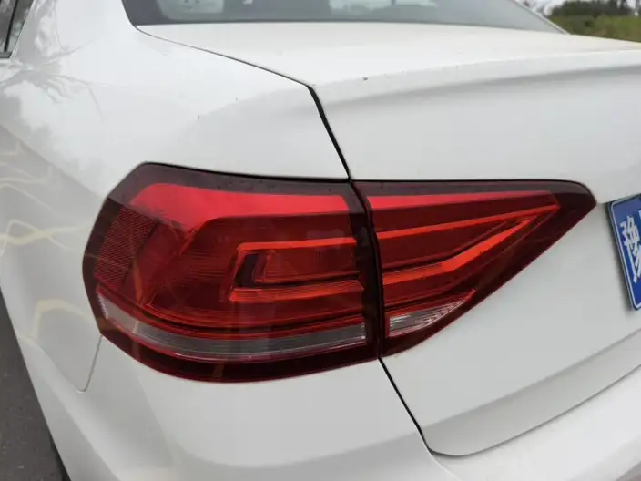 Volkswagen Lavida 2021 Model 1.5L Automatic Fashion edition – фото 8