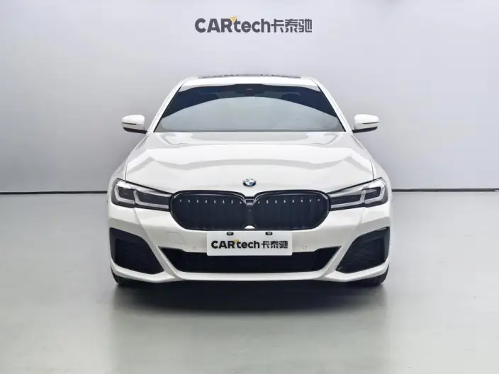 BMW 5 Series 2023 Model Facelift 530Li Exclusive Model M Sports Set – фото 2