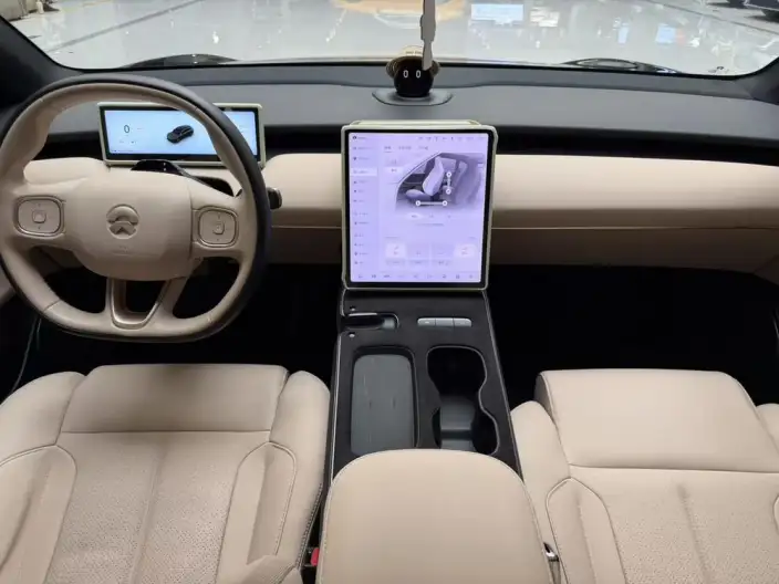 NIO ET5T 2024 Model 75kWh – фото 7