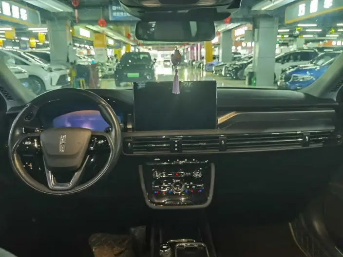 Lincoln Corsair 2022 Model 2.0T 2WD Exclusive Edition – фото 6