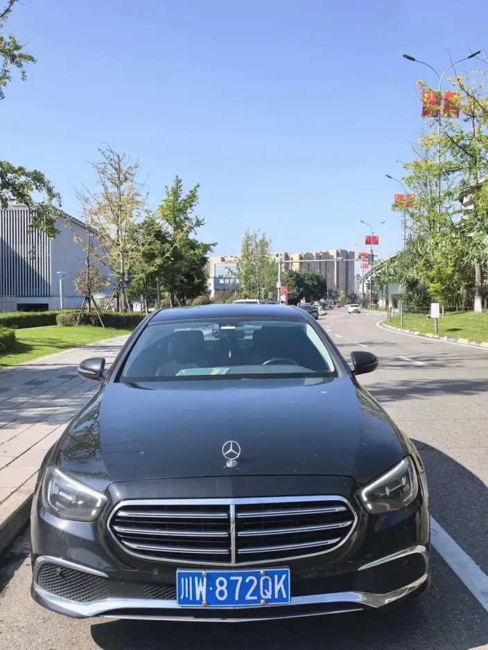Mercedes-Benz E-Class 2021 Model Facelift E 260 L sedan – фото 2