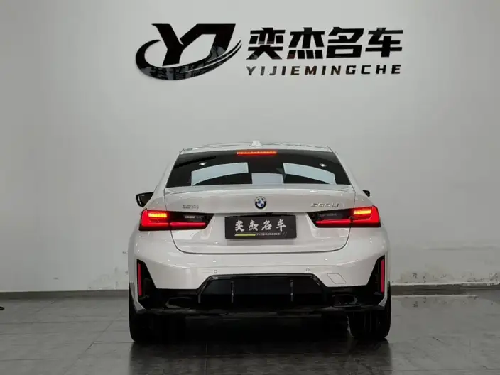 BMW 3 Series 2025 Model 330Li M Sports Night Set – фото 5