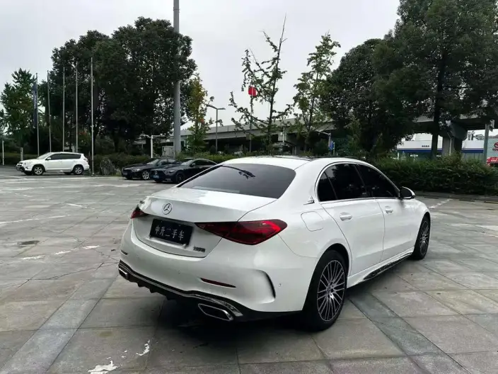 Mercedes-Benz C-Class 2025 Model C 260 L Sports Edition – фото 7