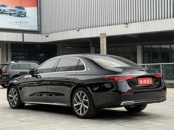 Mercedes-Benz E-Class 2024 Model Facelift E 300 L Fashion Model sedan – фото 4