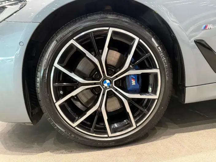 BMW 5 Series Imported 2022 Model Facelift 530i M Sports Set – фото 9