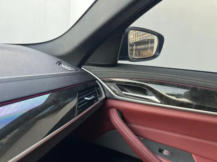 BMW 5 Series 2022 Model 530Li Leading Model M Sports Set – фото 10