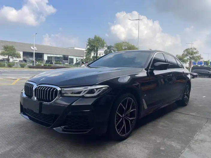 BMW 5 Series 2023 Model 530Li Exclusive Model M Sports Set – фото 1