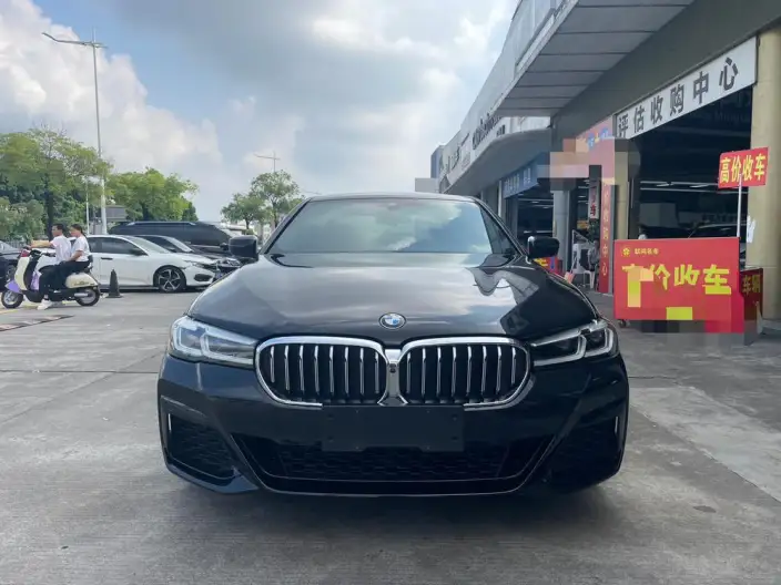BMW 5 Series 2023 Model 530Li Exclusive Model M Sports Set – фото 2