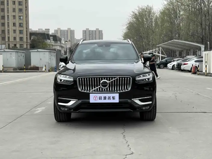 Volvo XC90 2021 Model B5 Zhixing Deluxe Edition 5 seat