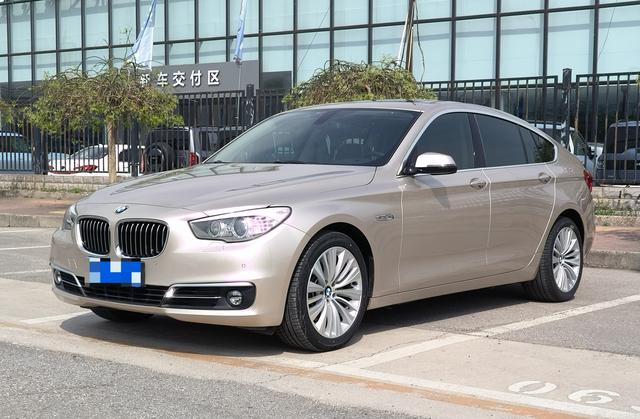 BMW 5 Series Gran Turismo 2014 модификация 528i Luxury – фото 1