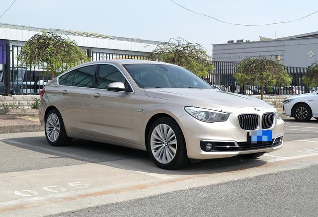 BMW 5 Series Gran Turismo 2014 модификация 528i Luxury – фото 3