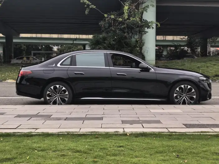 Mercedes-Benz E-Class 2025 Model Facelift E 300 L Luxury Model sedan – фото 7