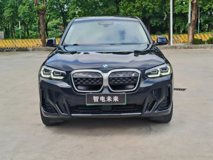BMW iX3 2022 Model Facelift Leading Model – фото 2