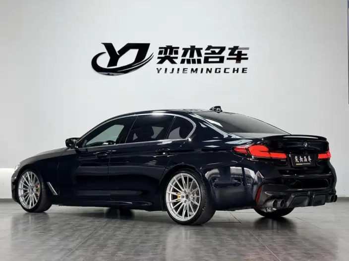 BMW 5 Series 2023 Model 530Li Leading Model M Sports Set – фото 4