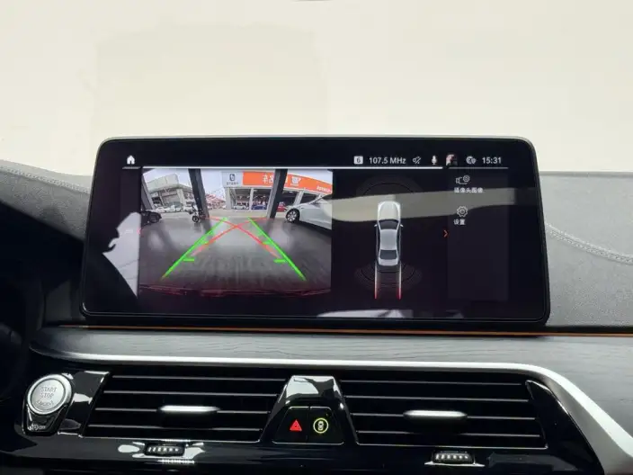BMW 5 Series 2023 Model 530Li Leading Model M Sports Set – фото 9