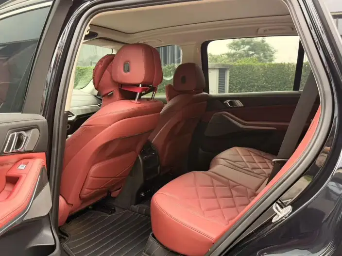 BMW X5 2022 Model xDrive 30Li M Sports Set – фото 9