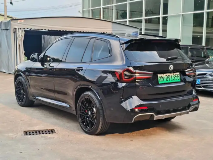 BMW iX3 2024 Model Leading Model – фото 4