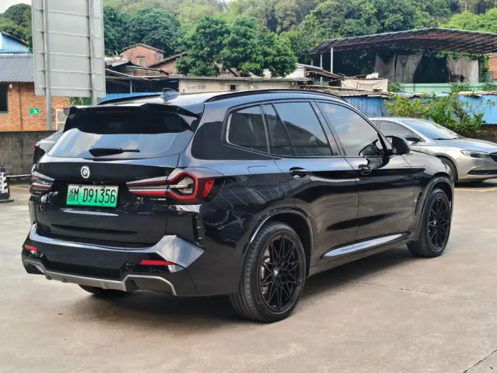 BMW iX3 2024 Model Leading Model – фото 6