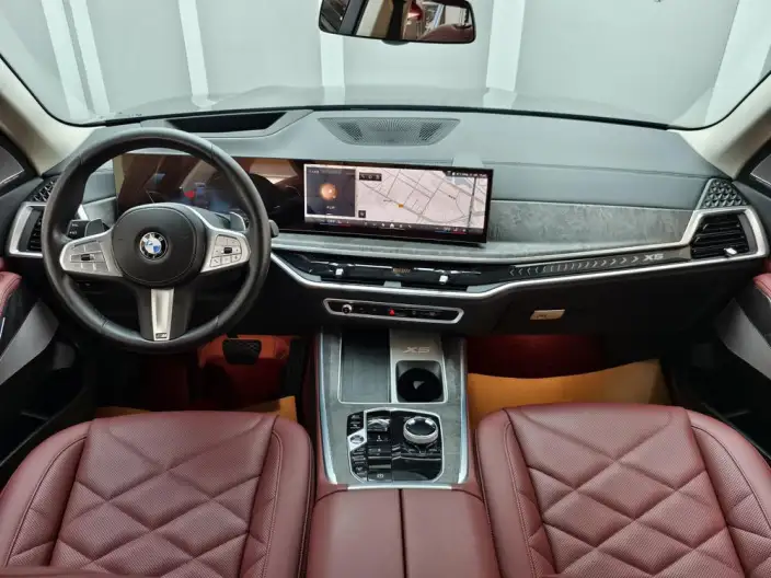 BMW X5 2023 Model xDrive30Li Exclusive Model M Sports Night Set – фото 10