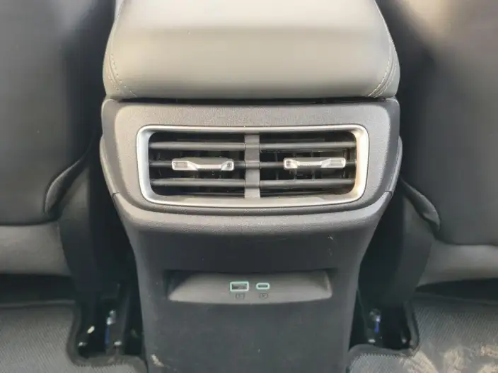 QinL EV 2025 Model 470KM Leading Model – фото 7