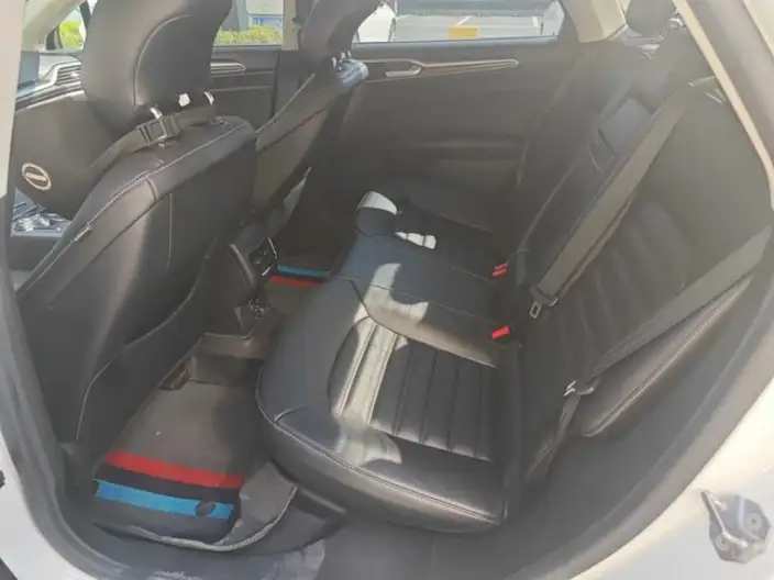 Ford Mondeo 2020 Model EcoBoost 180 Fashion Model – фото 9