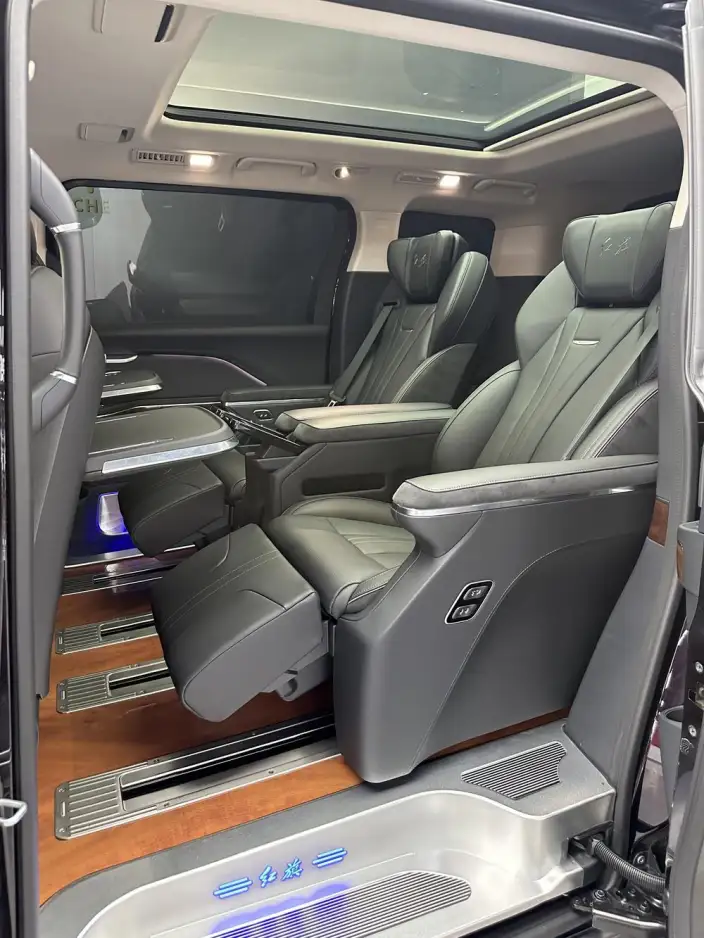 HONGQI HQ9 PHEV 2024 Model 4WD Deluxe Edition – фото 5