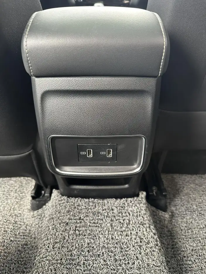 Roewe i5 2020 Model 1.5L Automatic 4G Connected Luxury Edition – фото 8