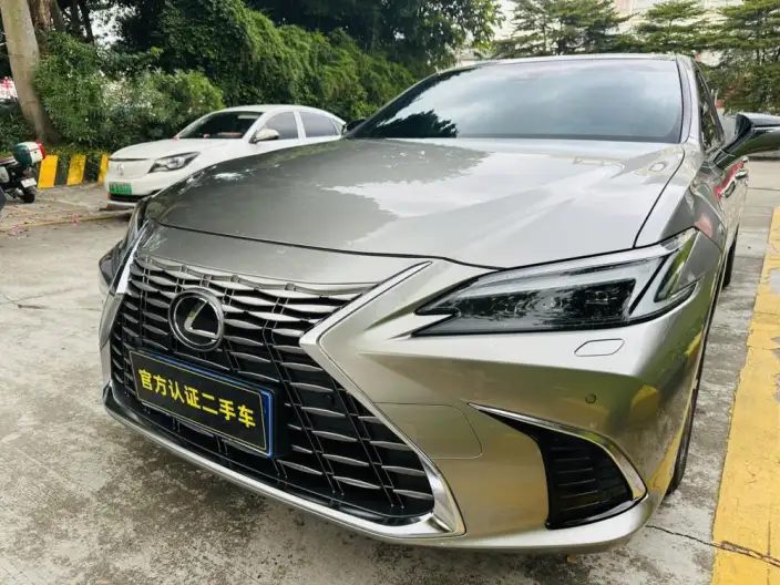 Lexus ES 2025 Model 300h Premium – фото 10