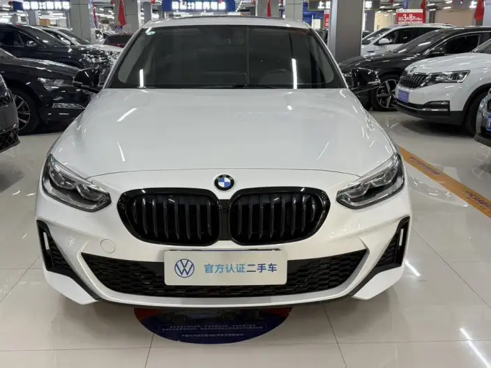 BMW 1 Series 2021 Model 120i M Sports Night Edition – фото 2