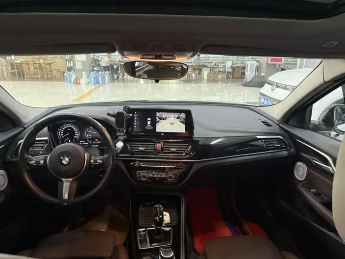 BMW 1 Series 2021 Model 120i M Sports Night Edition – фото 8