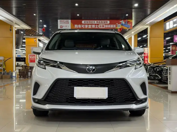 Granvia 2024 Model Intelligent Hybrid 2.5L 2WD Comfort Edition
