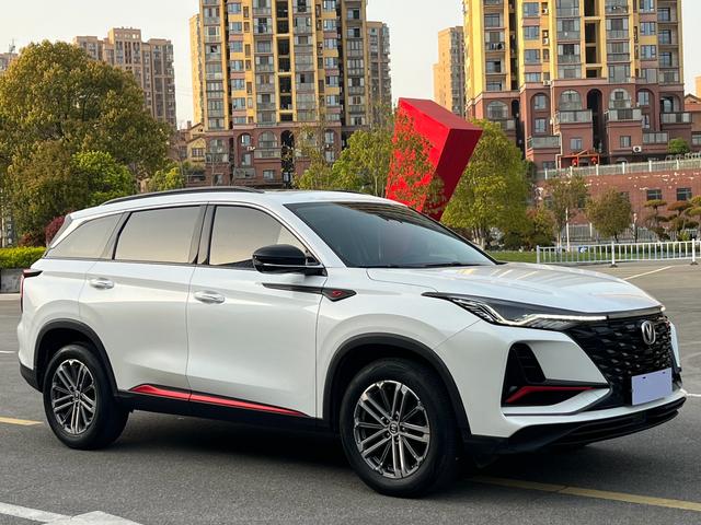 Changan CS75 Plus 2022 1.5T Automatic Luxury – фото 3