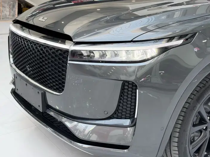 Li Auto ONE 2020 Model Extended Range 6 seat Edition – фото 7