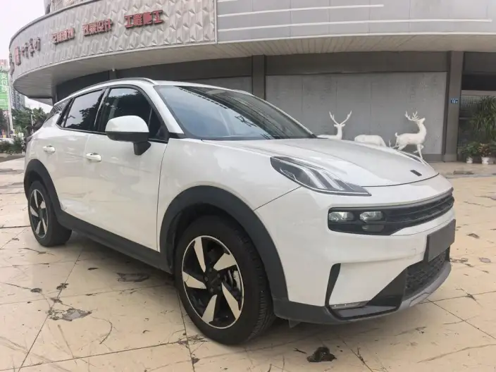 Lynk & Co 06 EM-P 2020 Model Plus