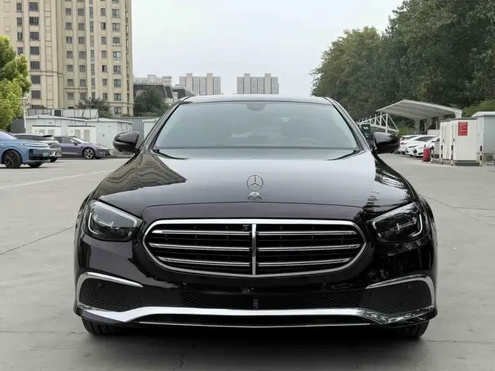 Mercedes-Benz E-Class PHEV 2023 Model E 350 e L sedan