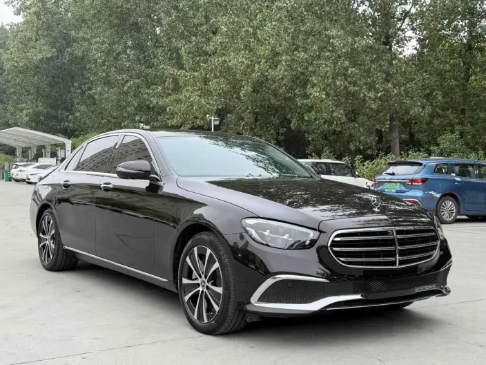 Mercedes-Benz E-Class PHEV 2023 Model E 350 e L sedan
