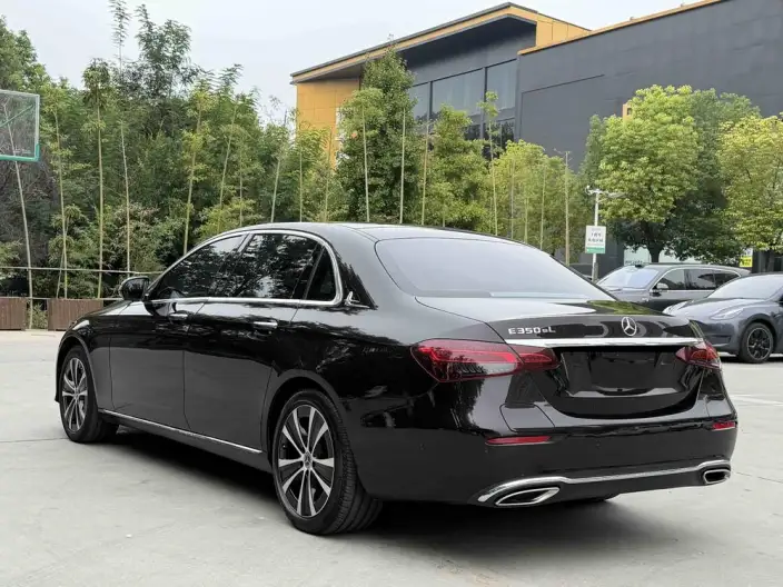Mercedes-Benz E-Class PHEV 2023 Model E 350 e L sedan