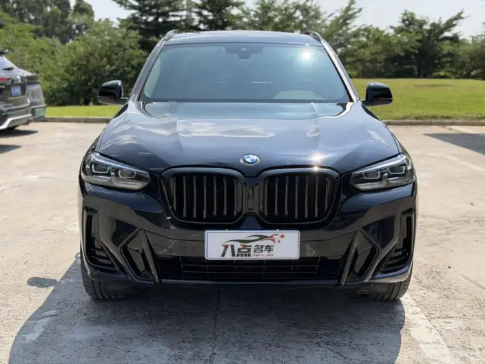 BMW X3 2023 Model xDrive30i Leading Model M Night Set