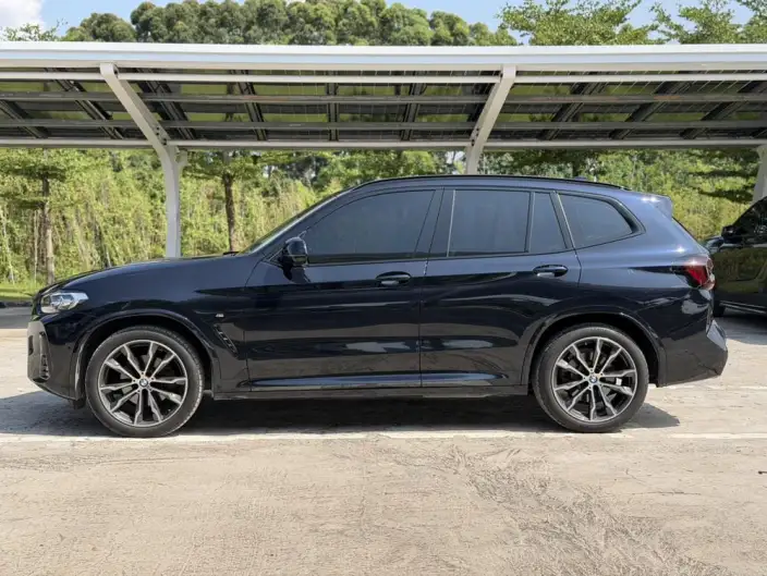 BMW X3 2023 Model xDrive30i Leading Model M Night Set