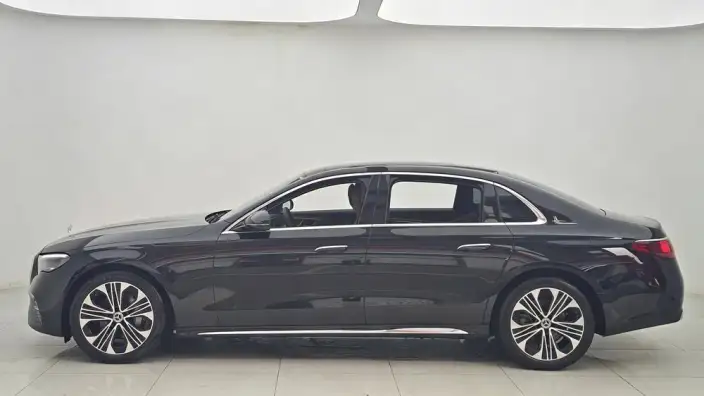 Mercedes-Benz E-Class 2025 Model Facelift E 300 L Luxury Model sedan