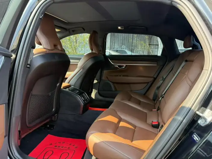 Volvo S90 2021 Model B5 Smart Range Deluxe Edition – фото 9