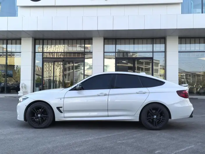BMW 3 Series Gran Turismo 2020 Model 320i M Sports Night Edition