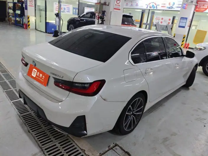 BMW 3 Series 2023 Model 320Li M Sports Set