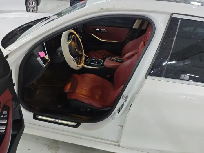 BMW 3 Series 2023 Model 320Li M Sports Set – фото 8