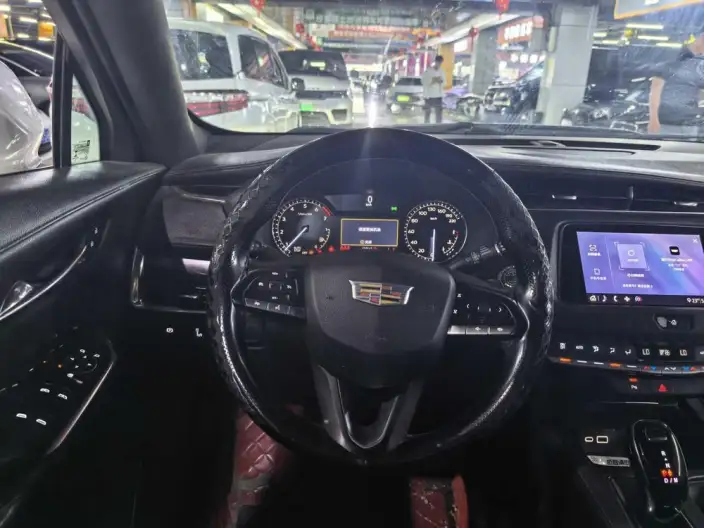 Cadillac XT4 2020 Model Facelift 28T 2WD Tech Model – фото 7