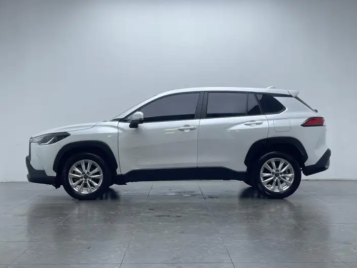 Toyota Corolla Cross 2023 Model 2.0L CVT Pioneer Edition